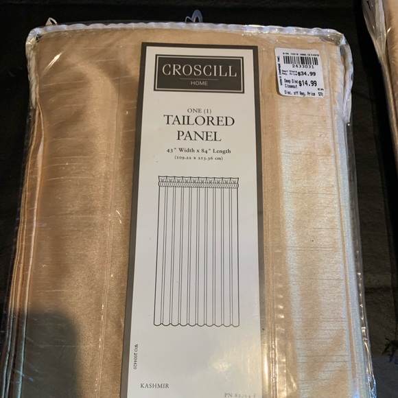 Croscill Other - New 2 single tailored panel drapes. 1 in each pack